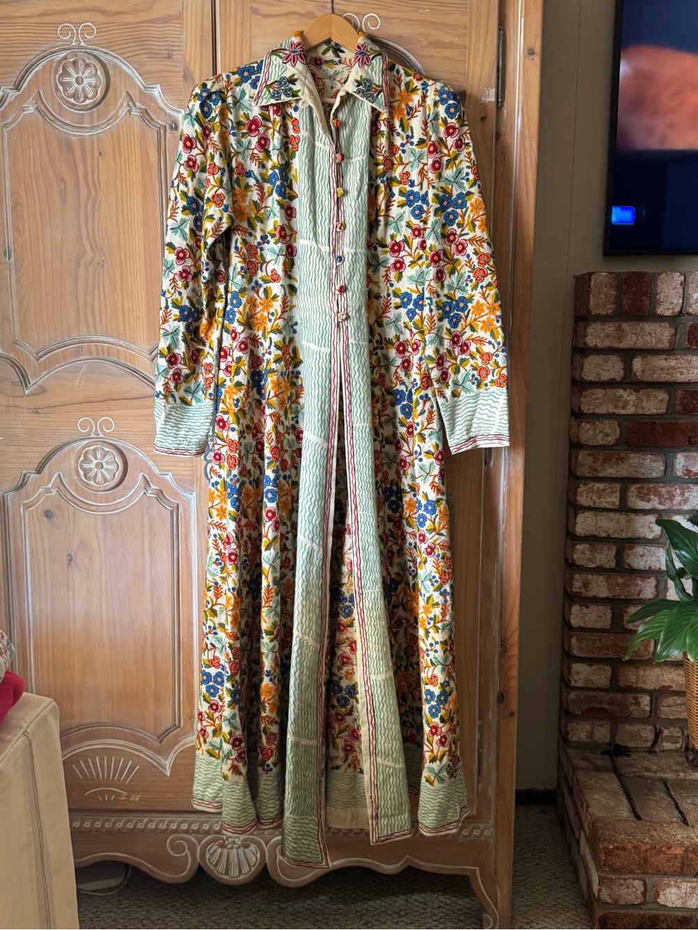 Floral Quilted Long Coat - Cream & Multicolor